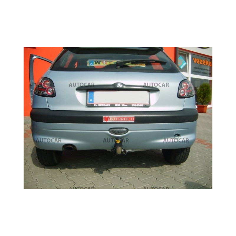 Anhängerkupplung für Peugeot 206 - automat–AHK abnehmbar