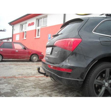 Anhängerkupplung für Q5 - SUV - manuall–AHK starr - von 2008 Anhängerkupplung für Q5 - SUV - manuall–AHK starr - von 2008