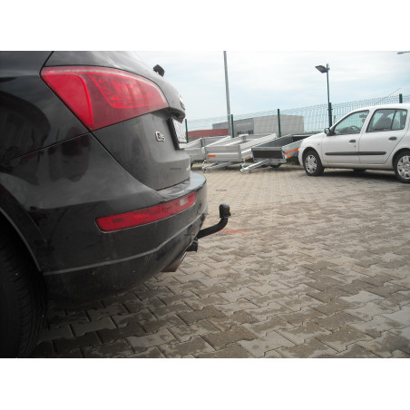 Anhängerkupplung für Q5 - SUV - manuall–AHK starr - von 2008 Anhängerkupplung für Q5 - SUV - manuall–AHK starr - von 2008