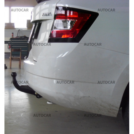 Anhängerkupplung für FABIA - kombi. - manuell–AHK starr - von 2015/- Anhängerkupplung für FABIA - kombi. - manuell–AHK starr - von 2015/-
