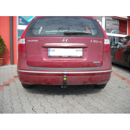 Anhängerkupplung für I 30 - combi - manuell–AHK starr - von 2008 Anhängerkupplung für I 30 - combi - manuell–AHK starr - von 2008