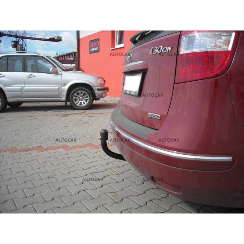 Anhängerkupplung für I 30 - combi - manuell–AHK starr - von 2008