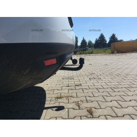 Anhängerkupplung für DUSTER - SUV 2/4 WD - manuell–AHK starr - von 2010 Anhängerkupplung für DUSTER - SUV 2/4 WD - manuell–AHK starr - von 2010